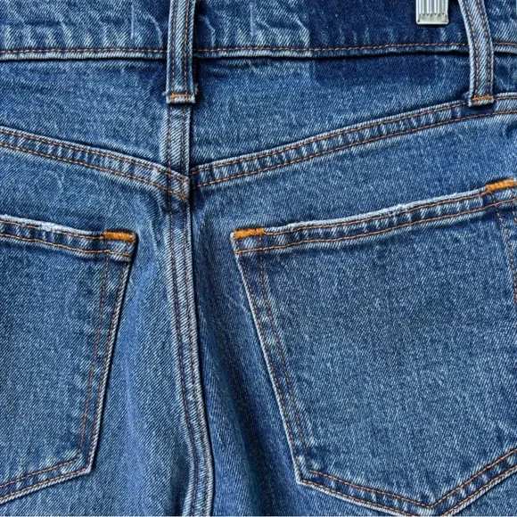 Abercrombie & Fitch Ultra High Rise 90s Straight Jean | Medium Raw Hem | NWOT - Picture 9 of 13